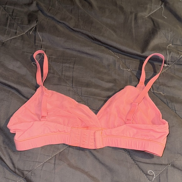 SKIMS PINK BRALETTE - Picture 2 of 2